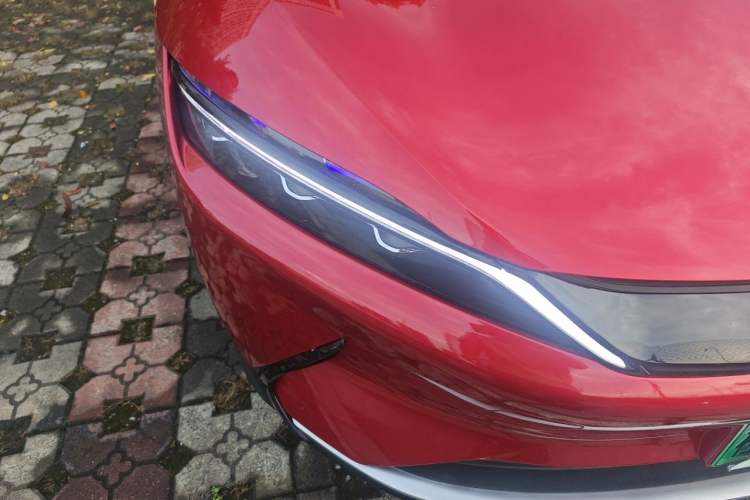 Used BYD Han 2020 EV Four-Wheel Drive High-Performance Flagship Model Right Front Headlight