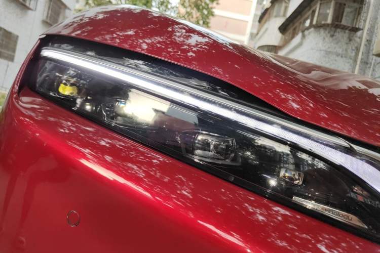 Used BYD Han 2020 EV Long-Range Luxury Model Right Front Headlight
