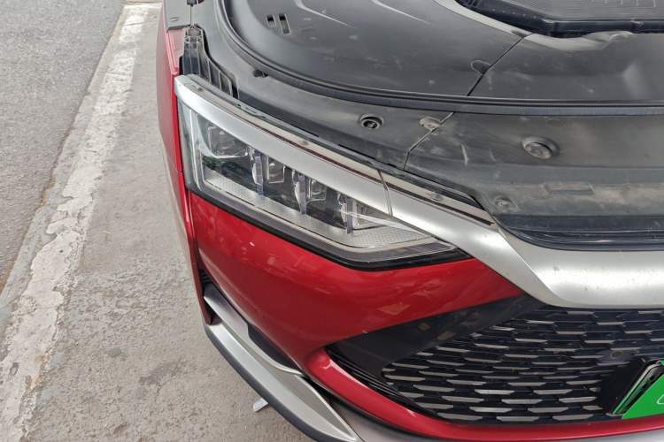 Used BYD Han 2020 DM Four-Wheel Drive Performance Edition Luxury Model Right Front Headlight