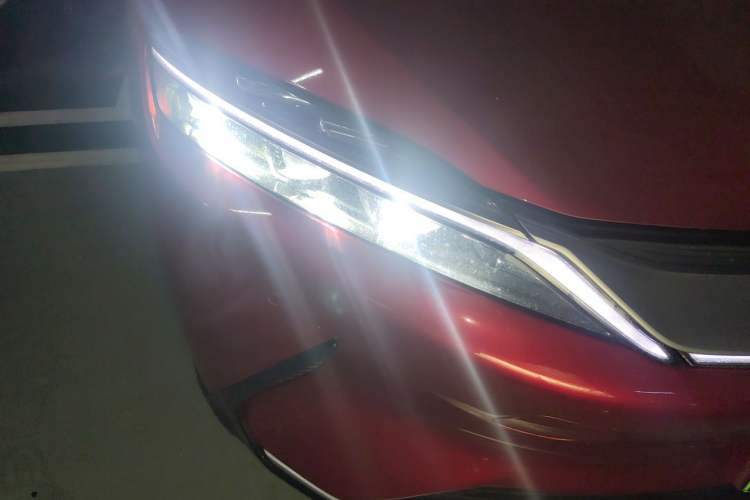 Used BYD Han 2020 EV Long-Range Deluxe Model Right Front Headlight