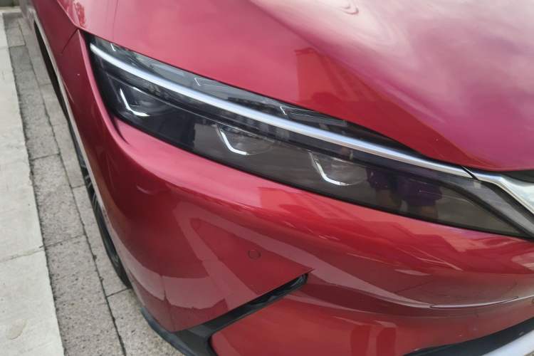 Used BYD Han 2020 EV Long-Range Luxury Model Right Front Headlight