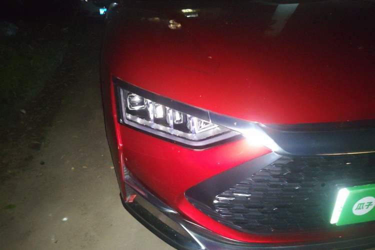 Used BYD Han 2020 DM Four-Wheel Drive Performance Edition Luxury Model Right Front Headlight