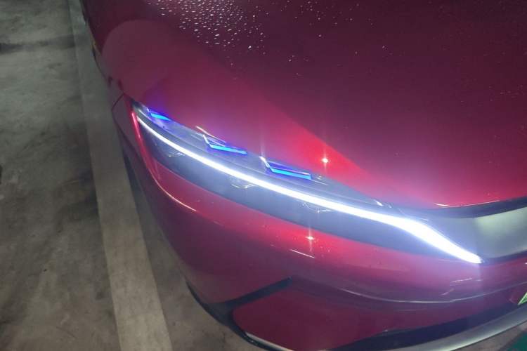 Used BYD Han 2020 EV Long-Range Deluxe Model Right Front Headlight