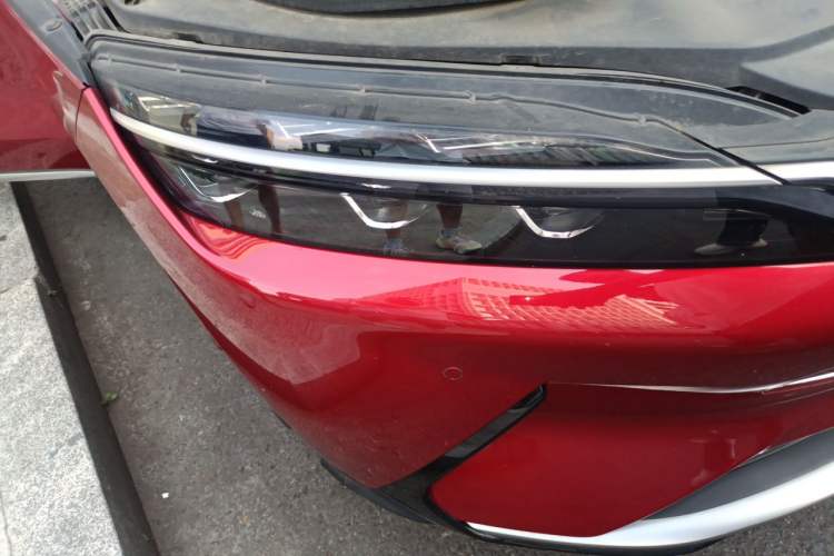 Used BYD Han 2020 EV Long-Range Deluxe Model Right Front Headlight