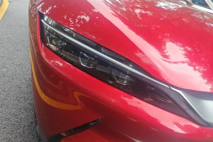 Used BYD Han 2020 EV Four-Wheel Drive High-Performance Flagship Model Right Front Headlight
