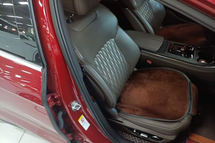 Used BYD Han 2020 EV Long-Range Deluxe Model Right Front Seat