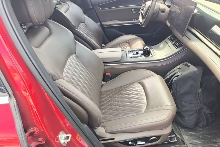 Used BYD Han 2020 EV Long-Range Deluxe Model Right Front Seat