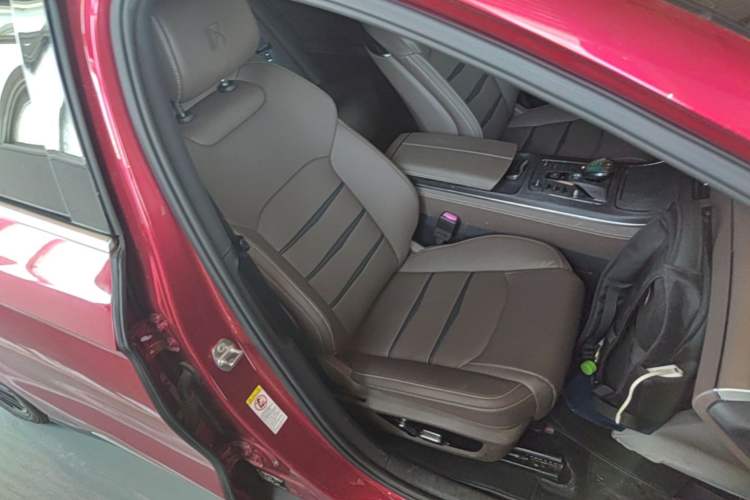 Used BYD Han 2020 EV Long-Range Luxury Model Right Front Seat