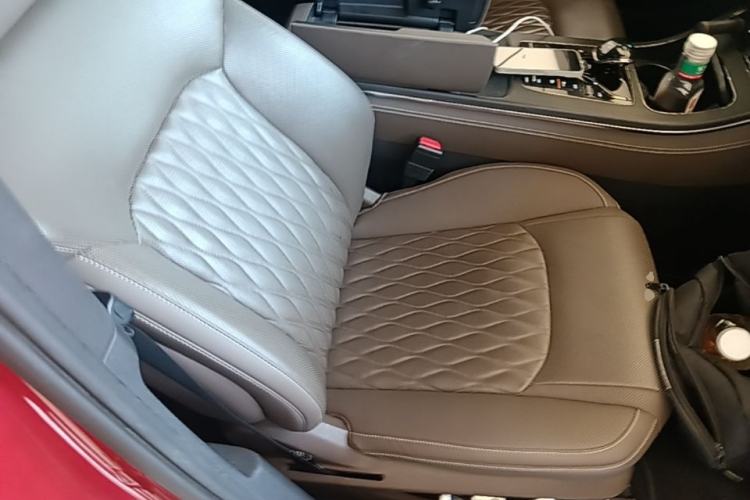 Used BYD Han 2020 EV Long-Range Deluxe Model Right Front Seat