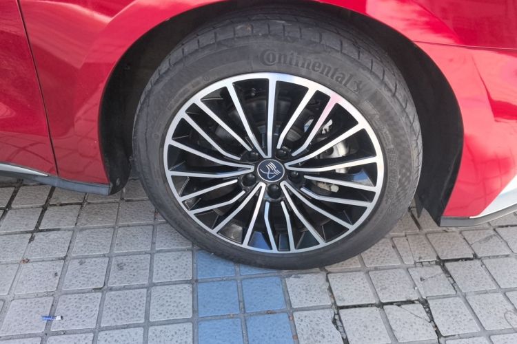Used BYD Han 2020 DM Four-Wheel Drive Performance Edition Luxury Model Right Front Wheel Hub
