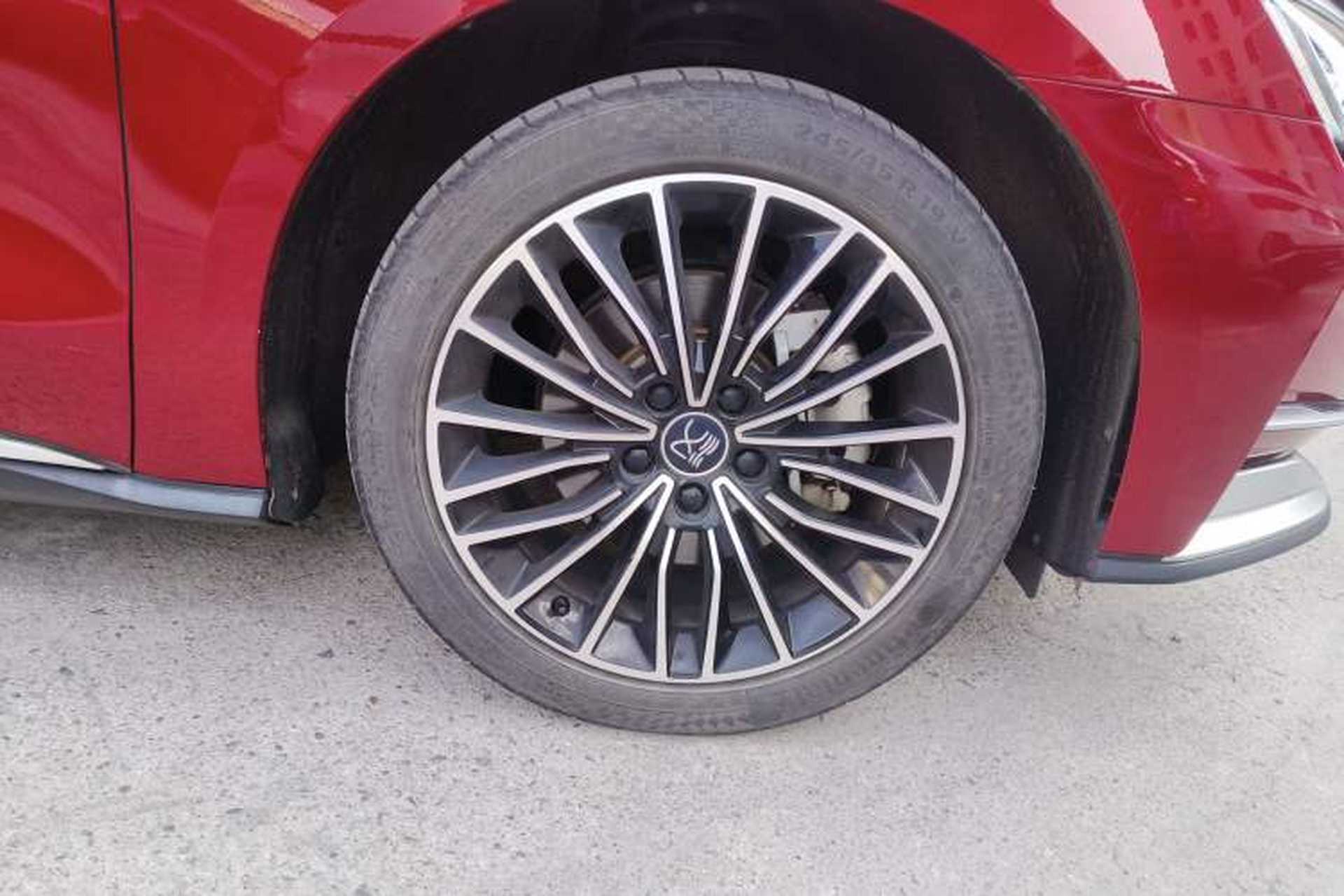 Used BYD Han 2020 DM Four-Wheel Drive Performance Edition Luxury Model Right Front Wheel Hub