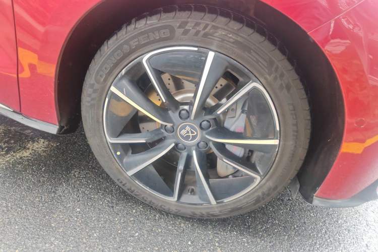 Used BYD Han 2020 EV Four-Wheel Drive High-Performance Flagship Model Right Front Wheel Hub