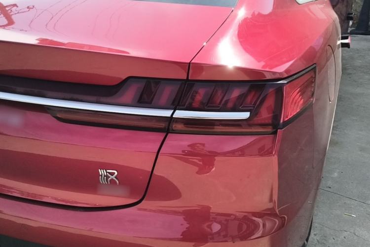 Used BYD Han 2020 EV Four-Wheel Drive High-Performance Flagship Model Right Rear Taillight
