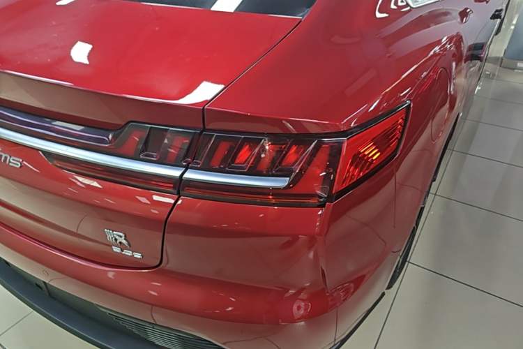 Used BYD Han 2020 EV Four-Wheel Drive High-Performance Flagship Model Right Rear Taillight