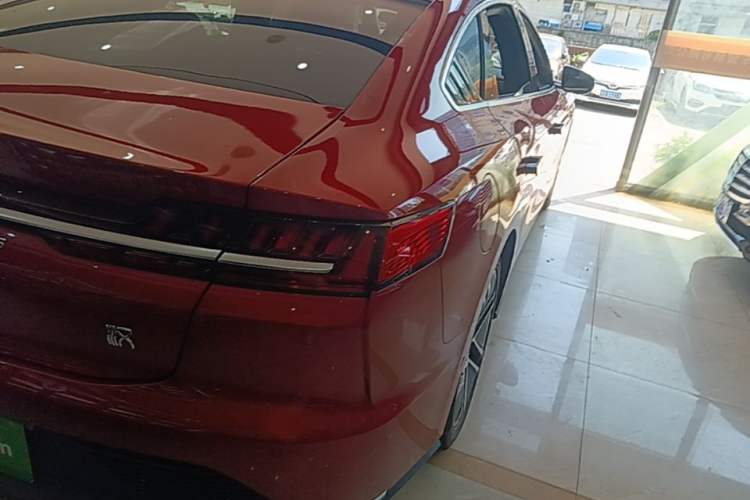 Used BYD Han 2020 EV Long-Range Deluxe Model Right Rear Taillight