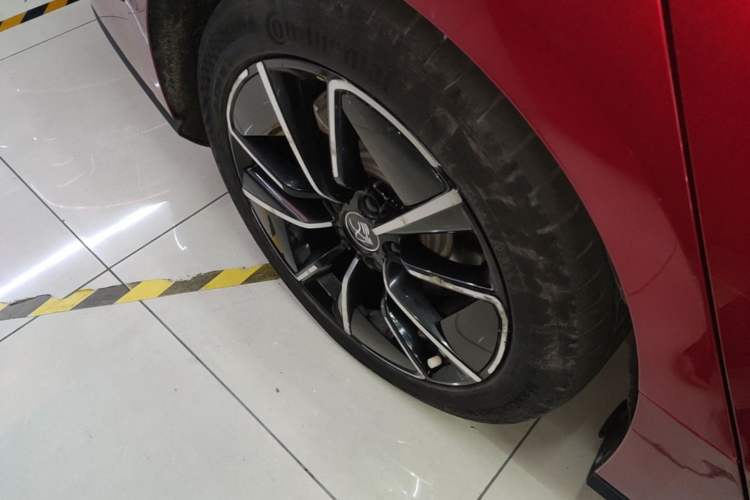 Used BYD Han 2020 EV Four-Wheel Drive High-Performance Flagship Model Right Rear Wheel Hub