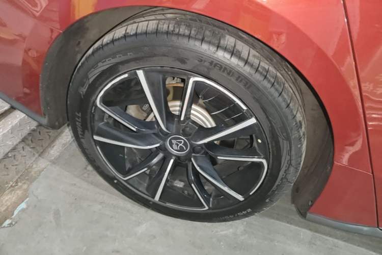 Used BYD Han 2020 EV Four-Wheel Drive High-Performance Flagship Model Right Rear Wheel Hub