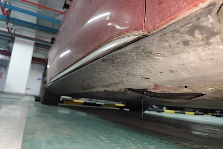 Used BYD Han 2020 EV Four-Wheel Drive High-Performance Flagship Model Right Side Sill