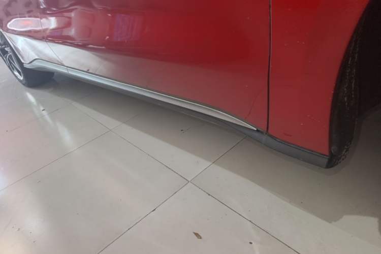 Used BYD Han 2020 EV Four-Wheel Drive High-Performance Flagship Model Right Side Sill