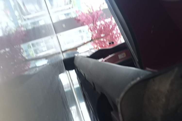 Used BYD Han 2020 EV Long-Range Luxury Model Right Side Sill