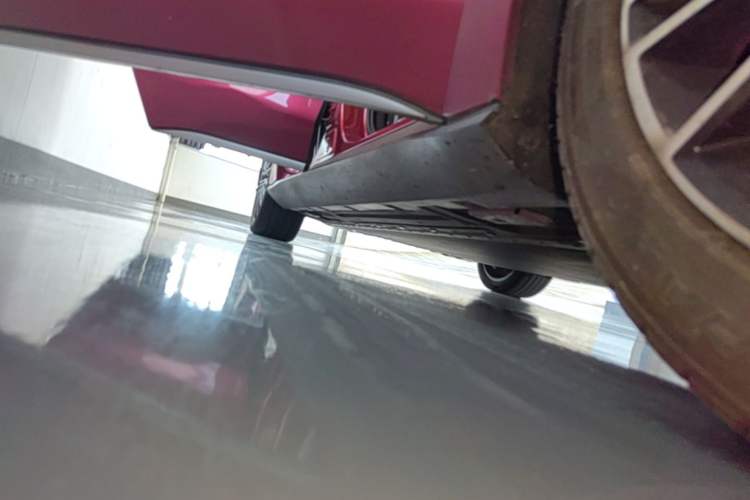 Used BYD Han 2020 EV Long-Range Luxury Model Right Side Sill