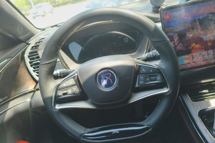 Used BYD Han 2020 EV Four-Wheel Drive High-Performance Flagship Model Steering Wheel