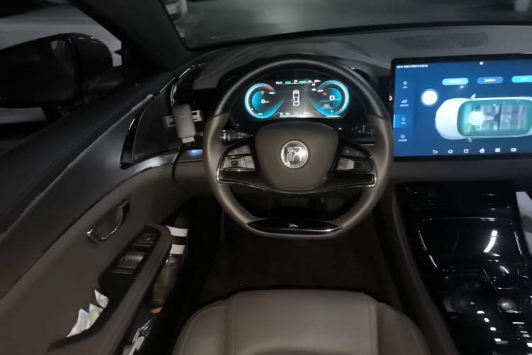 Used BYD Han 2020 EV Long-Range Luxury Model Steering Wheel