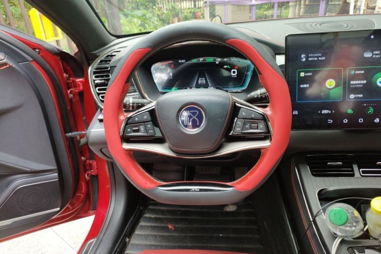 Used BYD Han 2020 EV Four-Wheel Drive High-Performance Flagship Model Steering Wheel