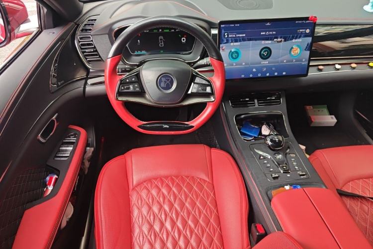 Used BYD Han 2020 EV Four-Wheel Drive High-Performance Flagship Model Steering Wheel