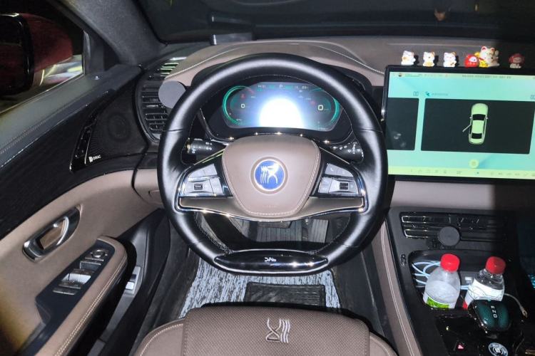 Used BYD Han 2020 EV Four-Wheel Drive High-Performance Flagship Model Steering Wheel
