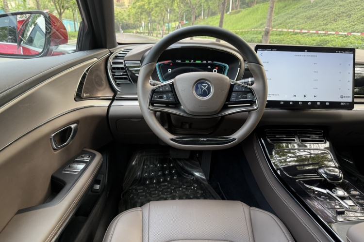 Used BYD Han 2020 EV Long-Range Luxury Model Steering Wheel