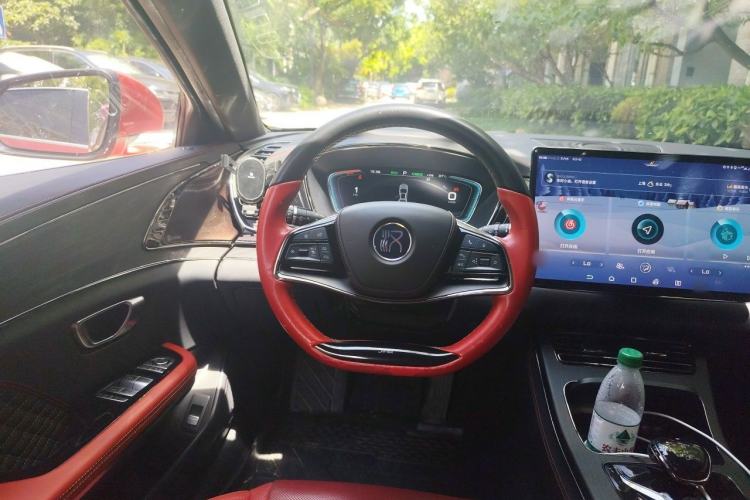 Used BYD Han 2020 EV Four-Wheel Drive High-Performance Flagship Model Steering Wheel