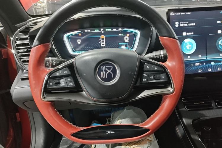 Used BYD Han 2020 EV Four-Wheel Drive High-Performance Flagship Model Steering Wheel