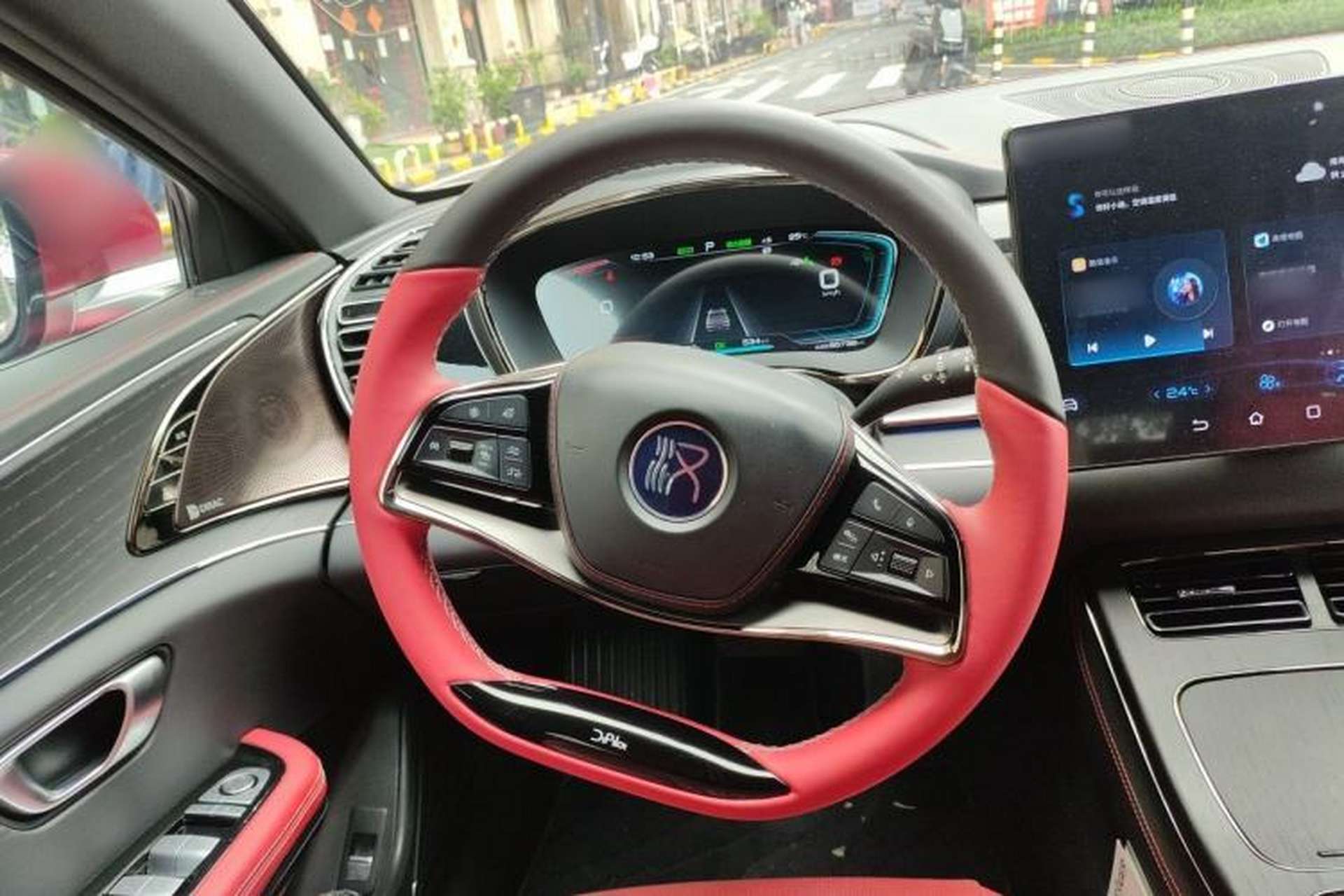 Used BYD Han 2020 EV Four-Wheel Drive High-Performance Flagship Model Steering Wheel