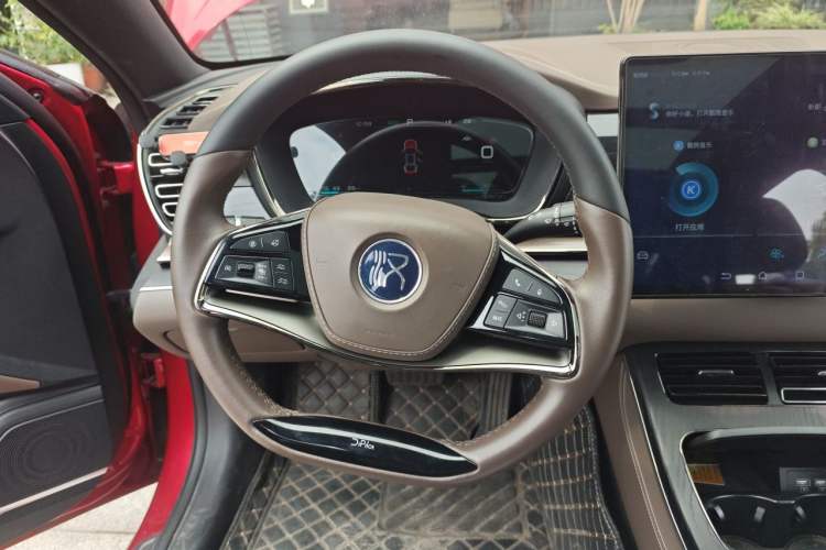 Used BYD Han 2020 DM Four-Wheel Drive Performance Edition Luxury Model Steering Wheel