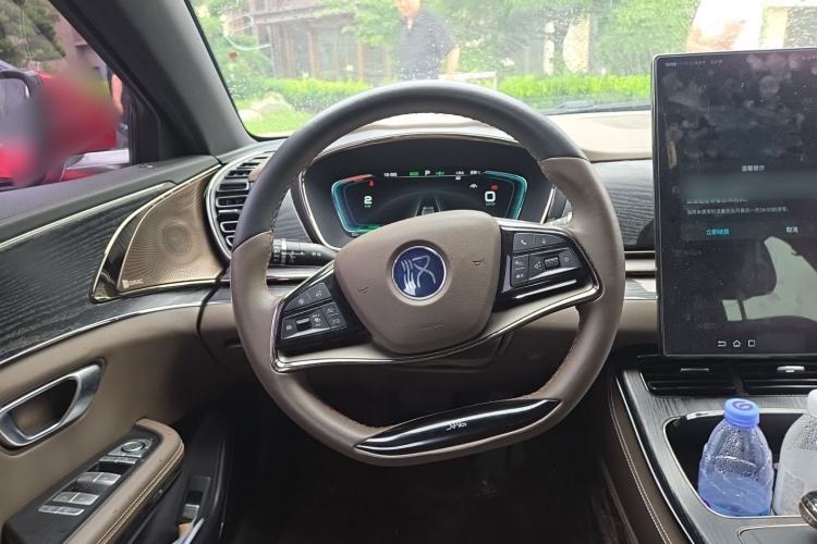 Used BYD Han 2020 DM Four-Wheel Drive Performance Edition Luxury Model Steering Wheel