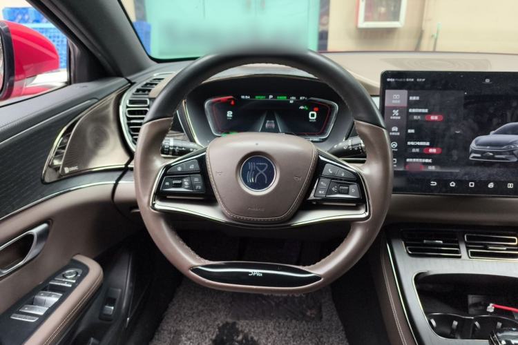 Used BYD Han 2020 EV Four-Wheel Drive High-Performance Flagship Model Steering Wheel
