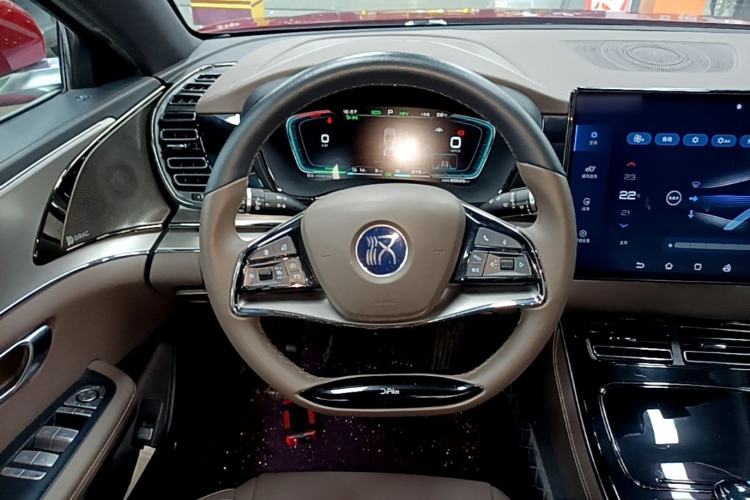 Used BYD Han 2020 DM Four-Wheel Drive Performance Edition Luxury Model Steering Wheel