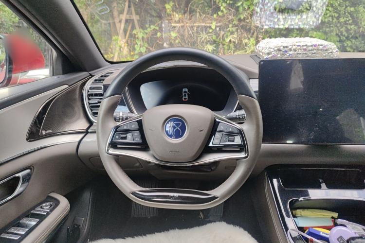 Used BYD Han 2020 DM Four-Wheel Drive Performance Edition Luxury Model Steering Wheel