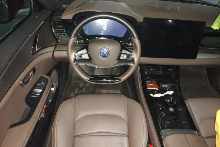 Used BYD Han 2020 EV Long-Range Luxury Model Steering Wheel