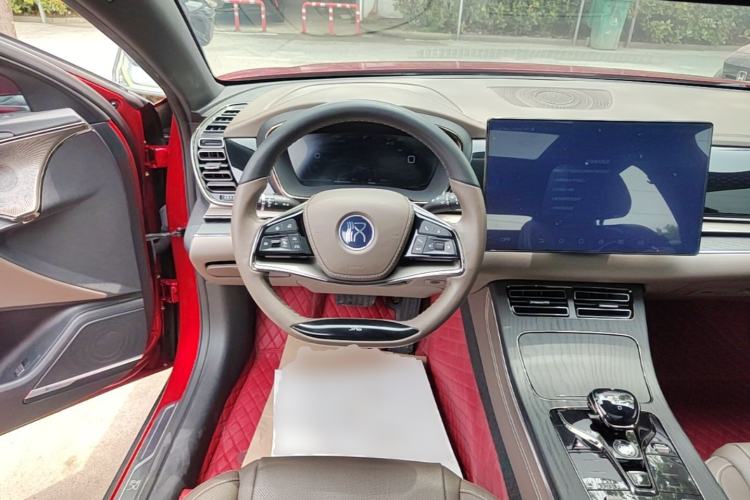 Used BYD Han 2020 DM Four-Wheel Drive Performance Edition Prestige Model Steering Wheel