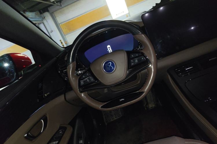 Used BYD Han 2020 EV Four-Wheel Drive High-Performance Flagship Model Steering Wheel