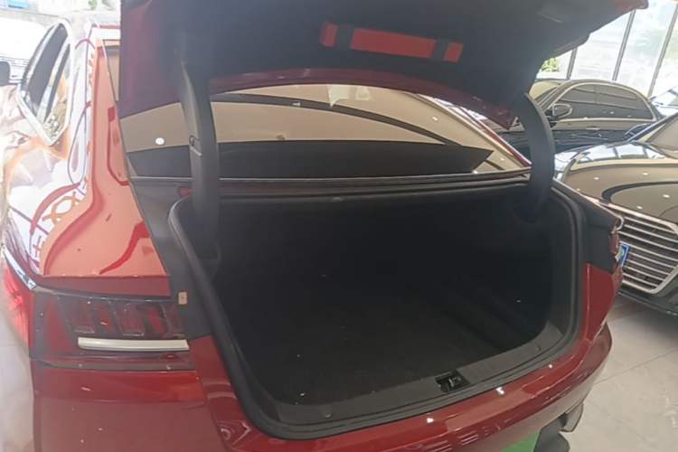 Used BYD Han 2020 EV Long-Range Deluxe Model Trunk