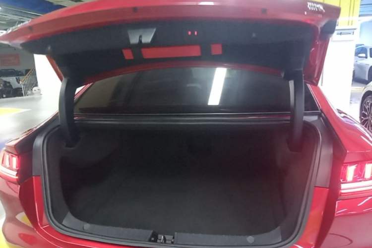 Used BYD Han 2020 EV Four-Wheel Drive High-Performance Flagship Model Trunk