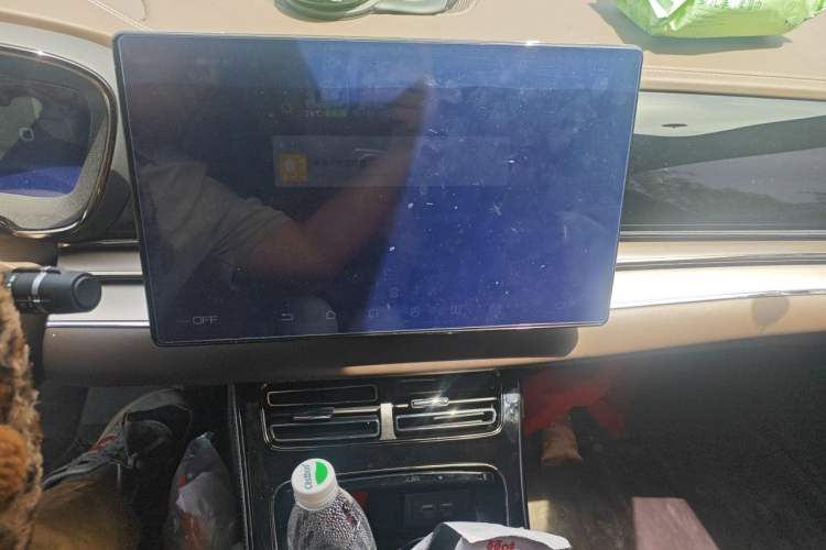 Used BYD Han 2020 EV Long-Range Luxury Model Audio And AC Panel