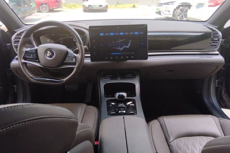 Used BYD Han 2020 EV Long-Range Deluxe Model Center Console
