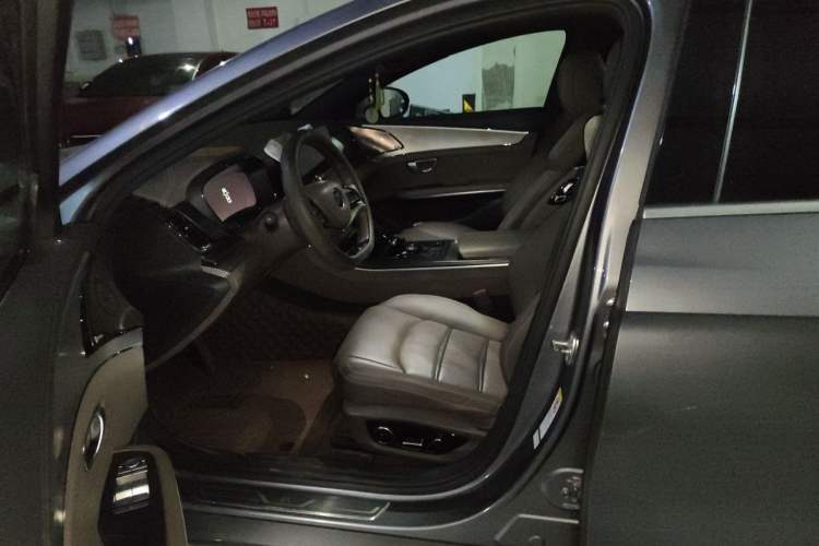 Used BYD Han 2020 DM Four-Wheel Drive Performance Edition Luxury Model Driver Seat
