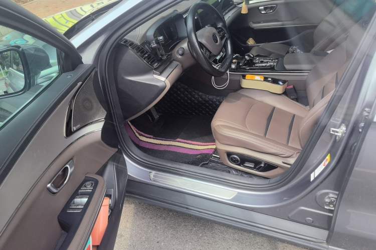 Used BYD Han 2020 EV Long-Range Luxury Model Driver Seat