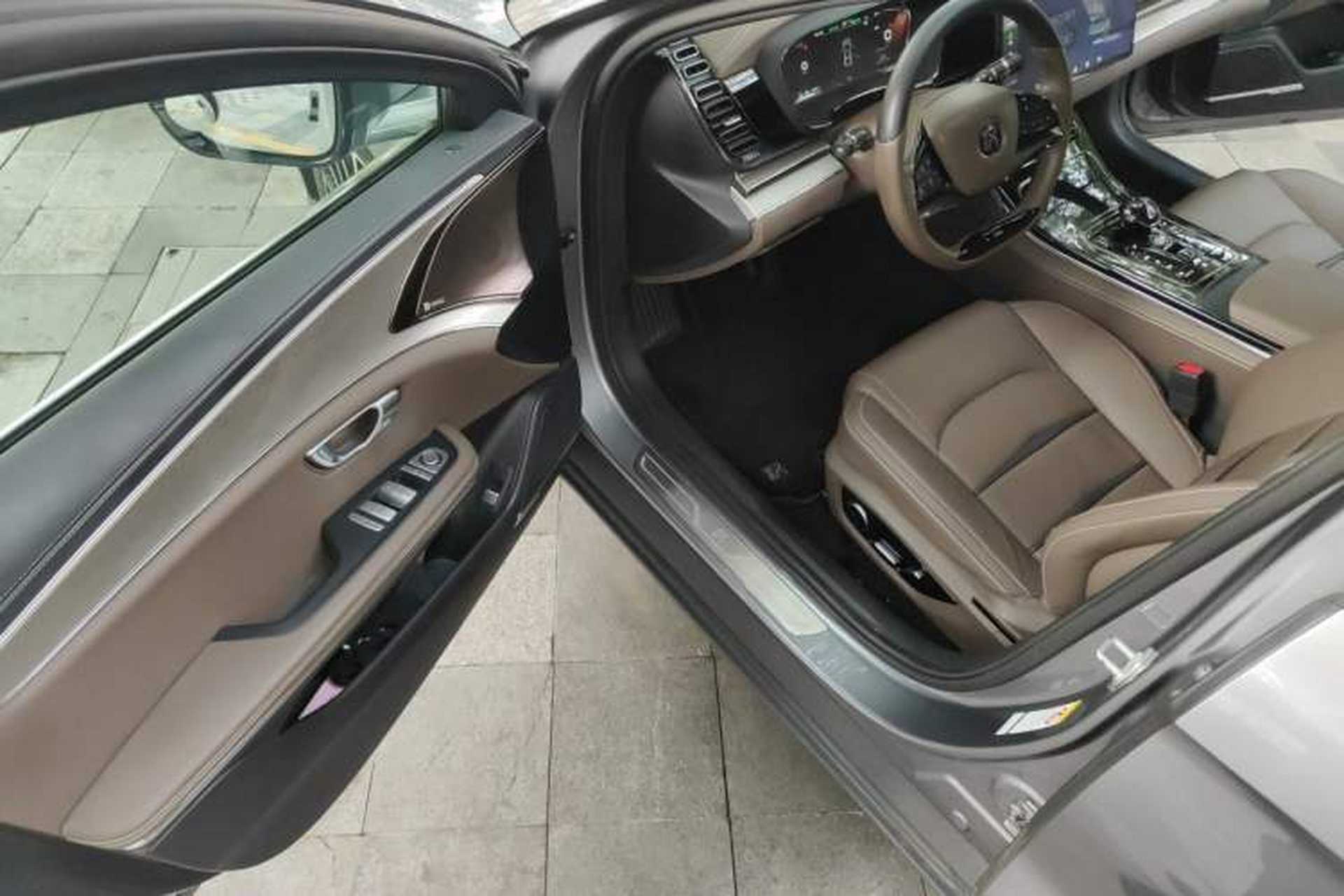 Used BYD Han 2020 EV Long-Range Luxury Model Driver Seat