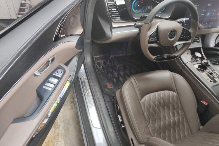 Used BYD Han 2020 EV Long-Range Deluxe Model Driver Seat